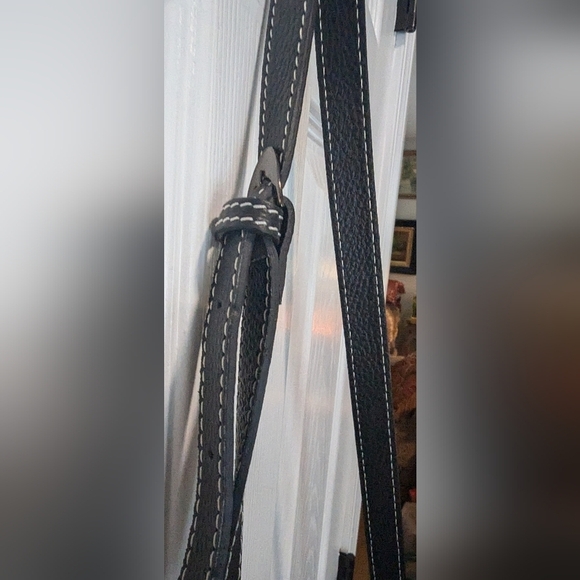 Vittoria Napoli Convertible Bag - Picture 4 of 15